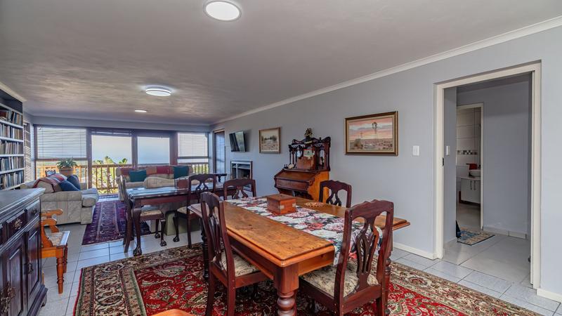 5 Bedroom Property for Sale in Hersham Western Cape